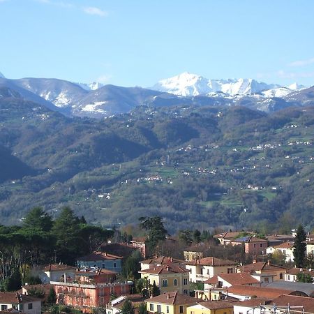 Nel Cielo... Di Barga Hotel ภายนอก รูปภาพ