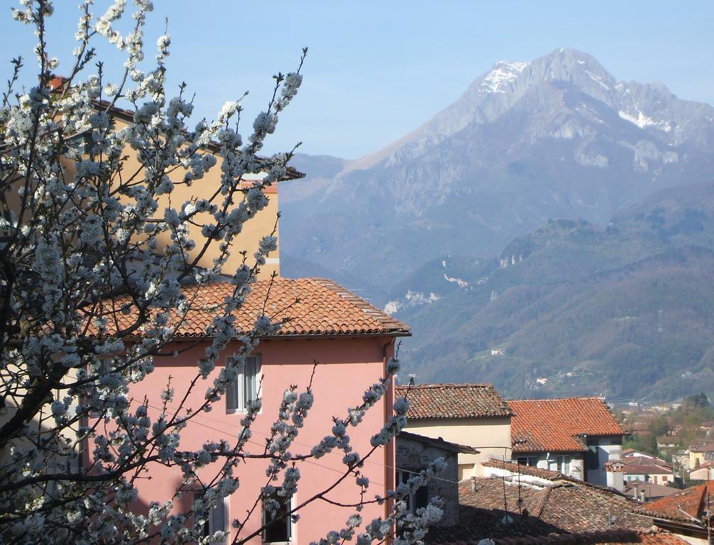 Nel Cielo... Di Barga Hotel ภายนอก รูปภาพ